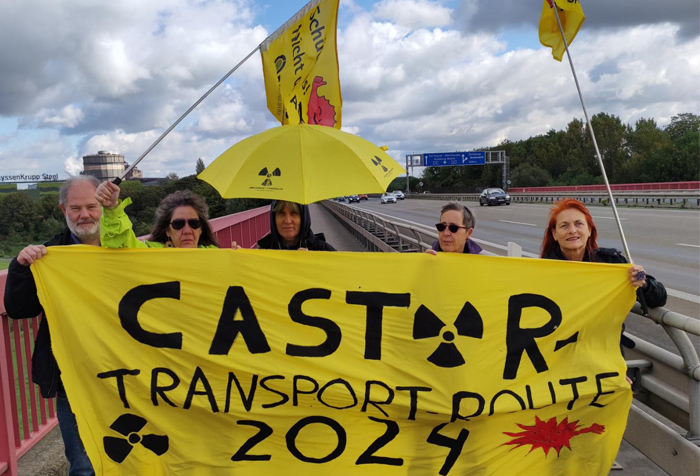 September 2023, Duisburg: BUND-Protest gegen Atomtransporte. [Foto: Michael Zerkübel]