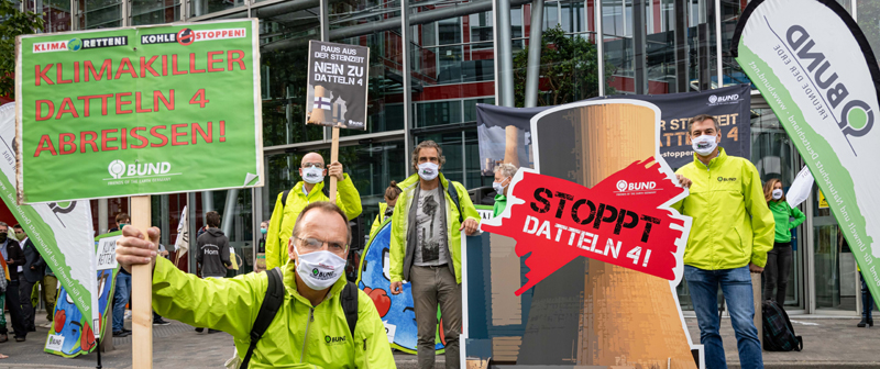 BUND-Protest gegen Datteln 4 zur Uniper-Hauptversammlung am 20. Mai.